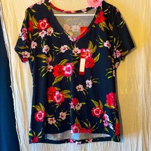 GUESS V NECK SHIRT SIZE LARGE